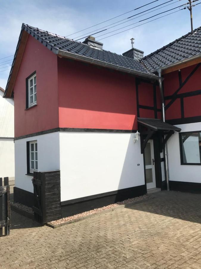 הוילה באד מינסטראייפל Ferienhaus Eifeldoemchen מראה חיצוני תמונה